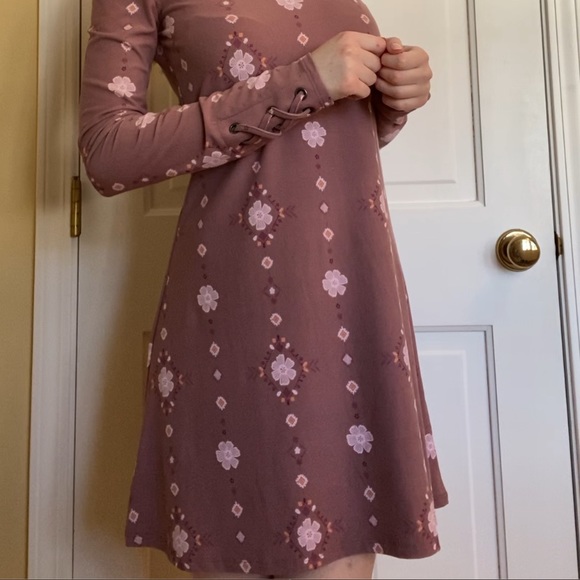 Purple Floral Mini Shift Dress - Picture 2 of 3